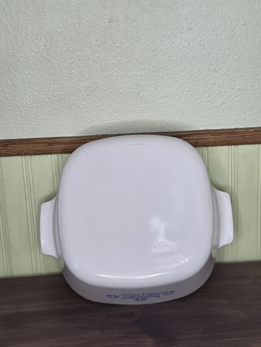 Corning Ware 3qt Blue Flower Design